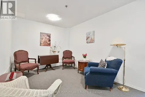 2400 Virginia Drive Ottawa ON K1H 8L3