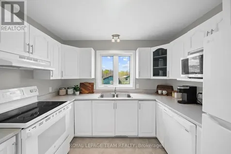 7232 Malakoff Road Ottawa ON K0A 2T0