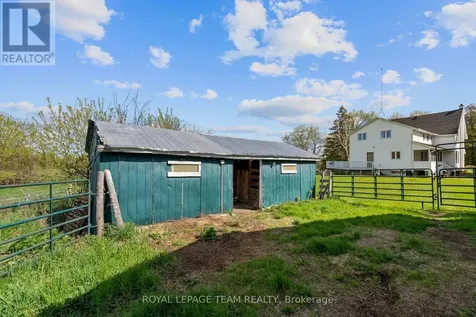 7232 Malakoff Road Ottawa ON K0A 2T0