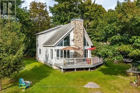1 & 2 Ivy Lane Orillia ON L3V 6H1