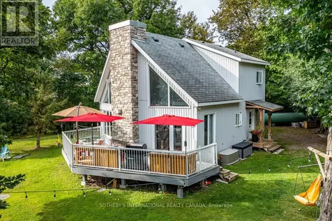 1 & 2 Ivy Lane Orillia ON L3V 6H1