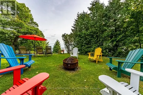 1 & 2 Ivy Lane Orillia ON L3V 6H1
