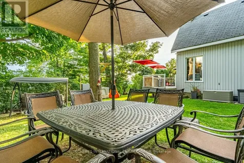 1 & 2 Ivy Lane Orillia ON L3V 6H1