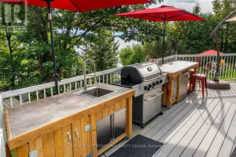 1 & 2 Ivy Lane Orillia ON L3V 6H1