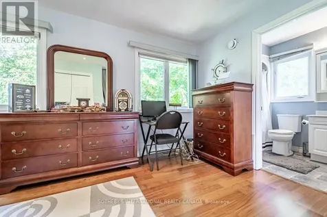 1 & 2 Ivy Lane Orillia ON L3V 6H1