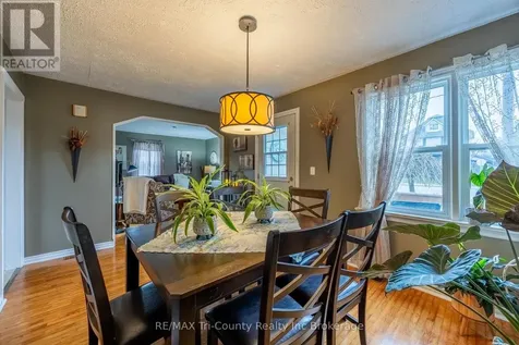 23 Pine Street Tillsonburg ON N4G 1L5