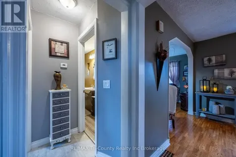 23 Pine Street Tillsonburg ON N4G 1L5