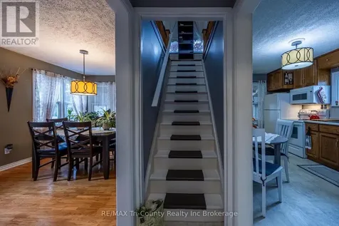 23 Pine Street Tillsonburg ON N4G 1L5