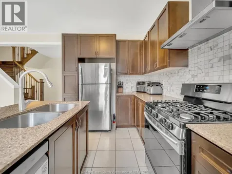51 Merrybrook Trail Brampton ON L7A 4V8
