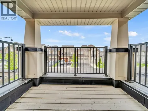 51 Merrybrook Trail Brampton ON L7A 4V8