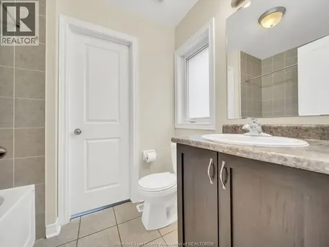 51 Merrybrook Trail Brampton ON L7A 4V8