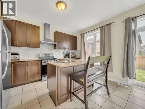 51 Merrybrook Trail Brampton ON L7A 4V8