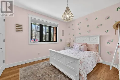 144 Arlynn Crescent Penetanguishene ON L9M 2G9