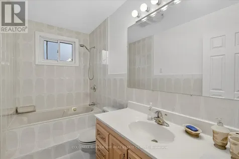 44 Glenwood Drive Wasaga Beach ON L9Z 2K5