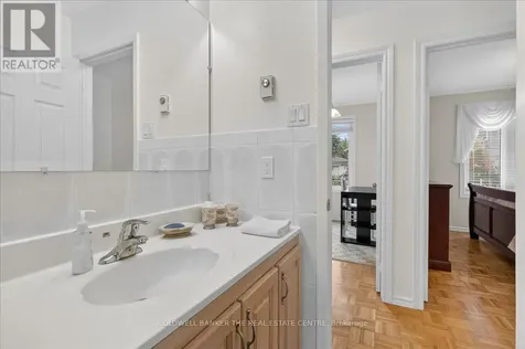 44 Glenwood Drive Wasaga Beach ON L9Z 2K5