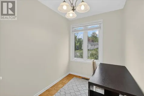 44 Glenwood Drive Wasaga Beach ON L9Z 2K5