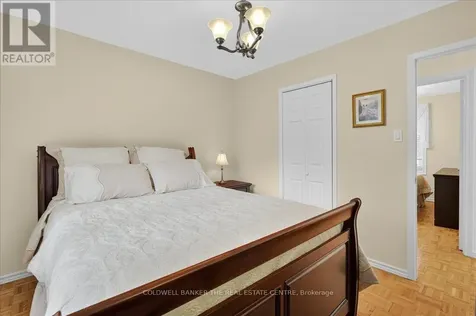 44 Glenwood Drive Wasaga Beach ON L9Z 2K5