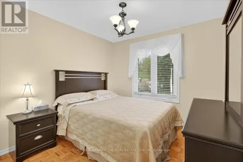 44 Glenwood Drive Wasaga Beach ON L9Z 2K5