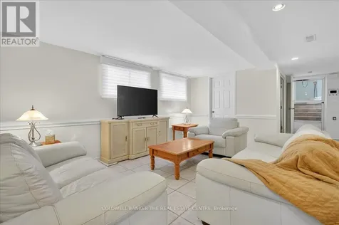 44 Glenwood Drive Wasaga Beach ON L9Z 2K5