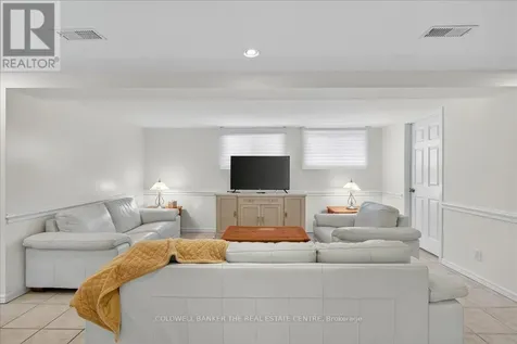 44 Glenwood Drive Wasaga Beach ON L9Z 2K5
