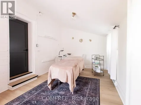 64 Hume Street Collingwood ON L9Y 1V4