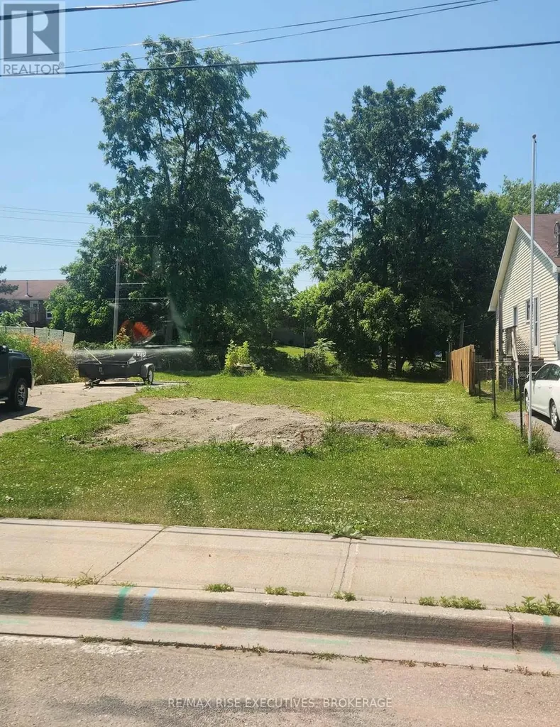 Pt Lt 311 Victoria Avenue Gananoque ON K7G 2S5