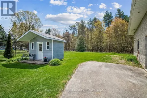 30 Pine Tree Drive South Bruce Peninsula ON N0H 1P0