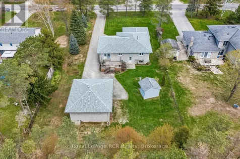 30 Pine Tree Drive South Bruce Peninsula ON N0H 1P0