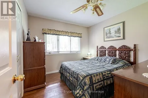 113 Golden Pond Drive South Bruce Peninsula ON N0H 2T0