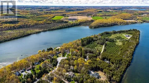113 Golden Pond Drive South Bruce Peninsula ON N0H 2T0