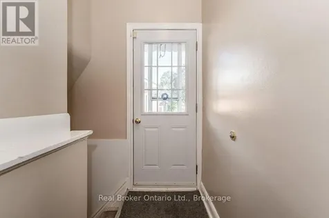 195 Edinburgh Road South Guelph (dovercliffe Park/old University) ON N1G 2H8