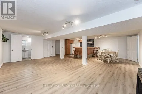 195 Edinburgh Road South Guelph (dovercliffe Park/old University) ON N1G 2H8