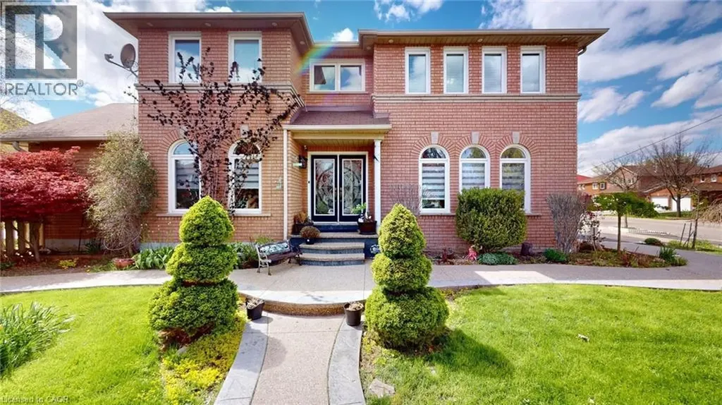 6466 Lisgar Drive Mississauga ON L5N 6X3