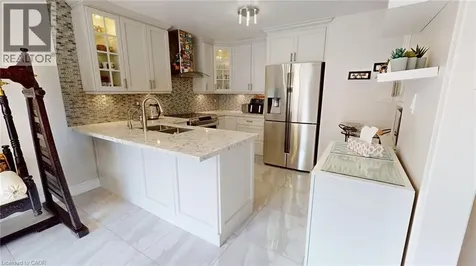 6466 Lisgar Drive Mississauga ON L5N 6X3
