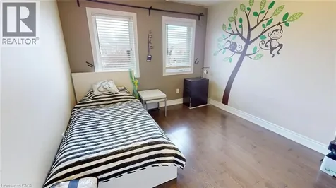 6466 Lisgar Drive Mississauga ON L5N 6X3