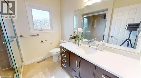 6466 Lisgar Drive Mississauga ON L5N 6X3