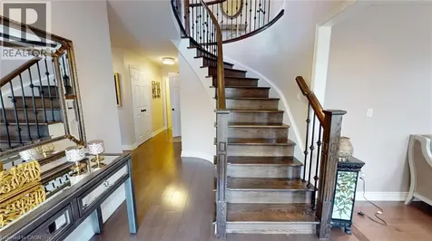 6466 Lisgar Drive Mississauga ON L5N 6X3