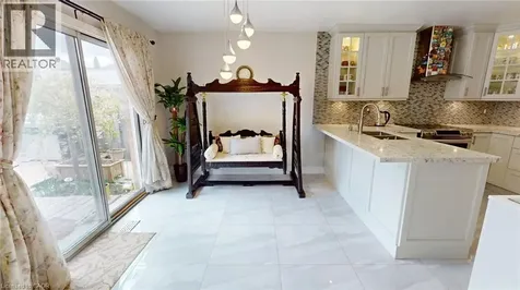 6466 Lisgar Drive Mississauga ON L5N 6X3