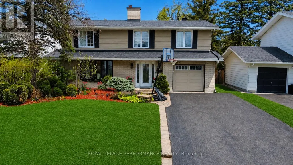 1841 Beattie Avenue Ottawa ON K1H 5R7