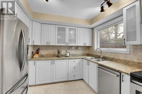 1841 Beattie Avenue Ottawa ON K1H 5R7
