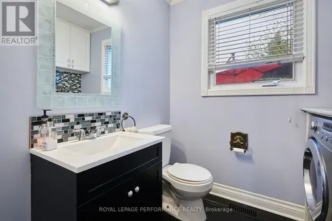1841 Beattie Avenue Ottawa ON K1H 5R7