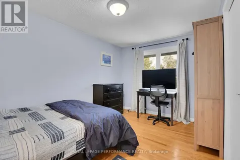 1841 Beattie Avenue Ottawa ON K1H 5R7