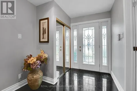 1841 Beattie Avenue Ottawa ON K1H 5R7