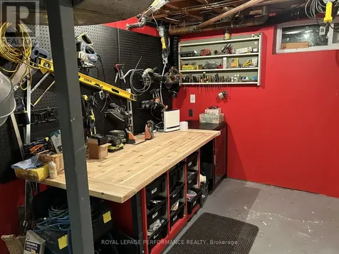 1841 Beattie Avenue Ottawa ON K1H 5R7