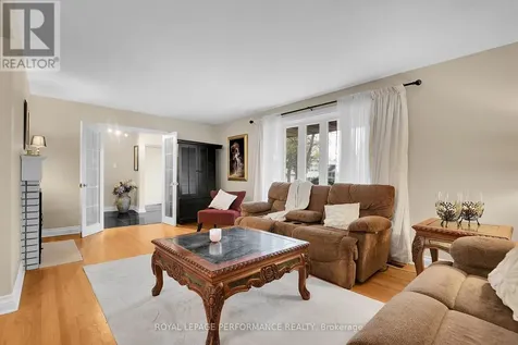 1841 Beattie Avenue Ottawa ON K1H 5R7