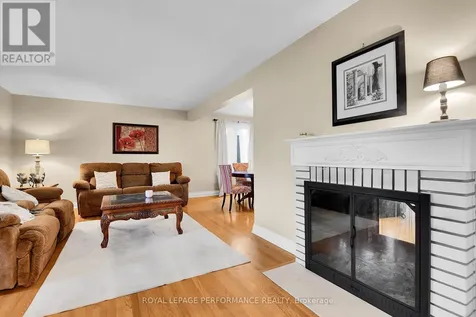 1841 Beattie Avenue Ottawa ON K1H 5R7