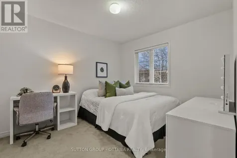 27 Nairn Street Ottawa ON K2V 1B6