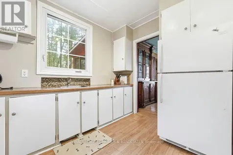 544 Rocky Point Lane Deep River ON K0J 1P0