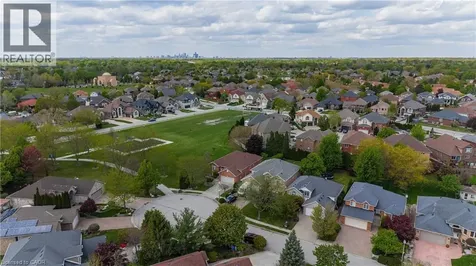 822 Marcuz Court Windsor ON N9G 3C5