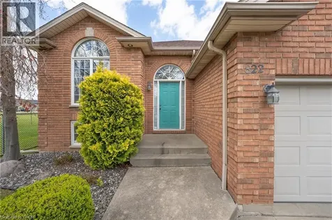 822 Marcuz Court Windsor ON N9G 3C5